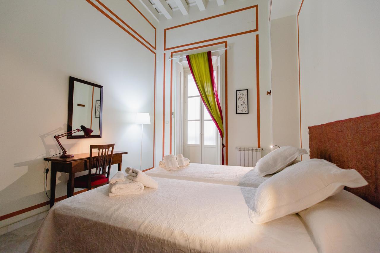 Apartamentos La Botanica, كاديز المظهر الخارجي الصورة