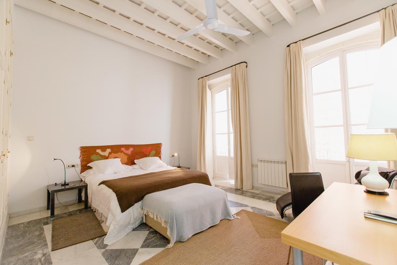 Apartamentos La Botanica, كاديز المظهر الخارجي الصورة