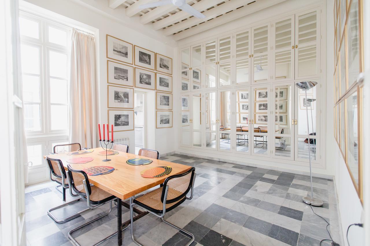Apartamentos La Botanica, كاديز المظهر الخارجي الصورة