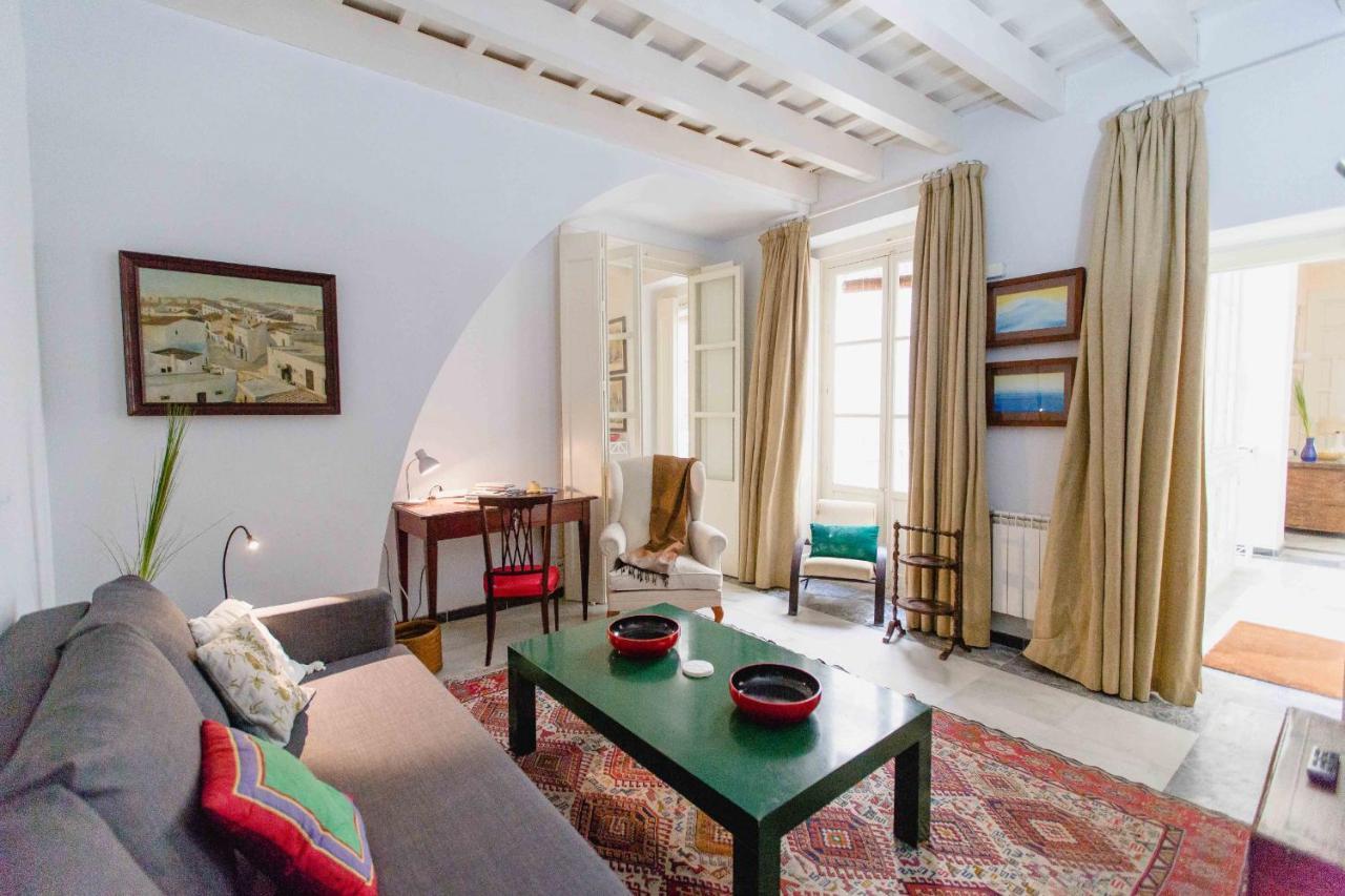 Apartamentos La Botanica, كاديز المظهر الخارجي الصورة